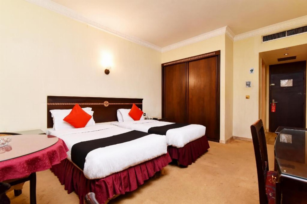 Capital O 419 Al Safeer Hotel