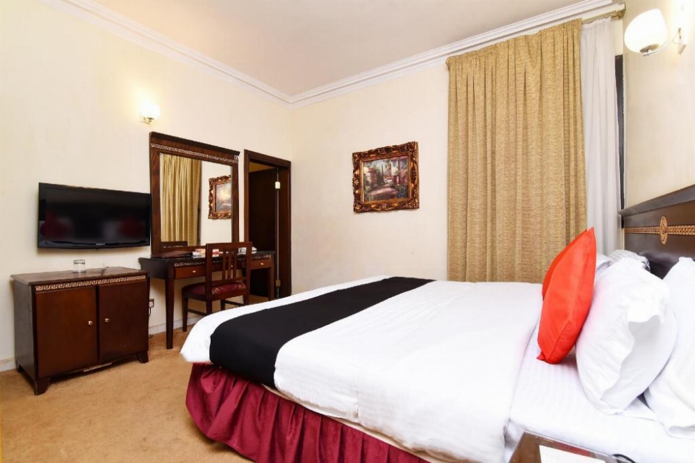 Capital O 419 Al Safeer Hotel Main image